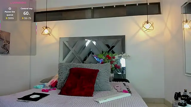 Snapshot of Candy_Hott7 chatting on 12-20-25, 09:22 Candy Hott7 online show from 12-20-25, 09:22