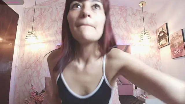 Snapshot of Candy_Hott7 chatting on 02-28-26, 01:23 Candy Hott7 online show from 02-28-26, 01:23