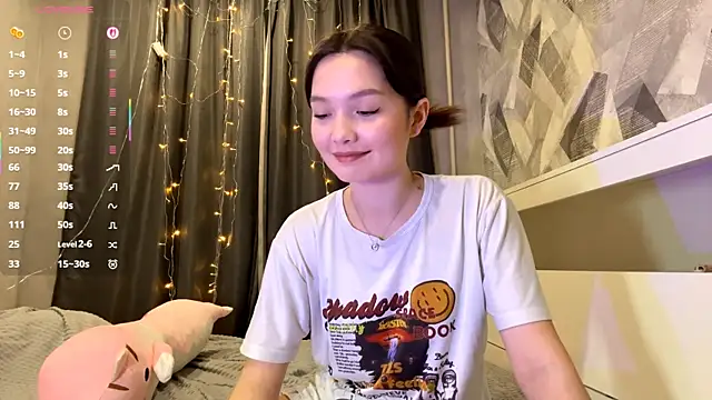 KiraVelvet online show from 01-10-26, 04:31