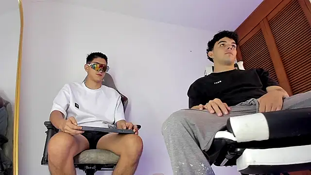 sotooliver3 online show from 02-23-26, 08:50