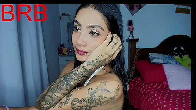 mia yireth online show from 12-23-25, 12:19