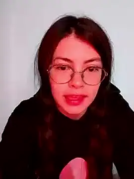 Snapshot of Kylie_Rivers chatting on 10-01-25, 11:16 Kylie Rivers online show from 10-01-25, 11:16