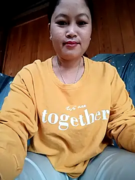 maycuc123 online show from 09-27-25, 12:59