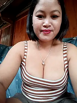 maycuc123 online show from 10-11-25, 12:54