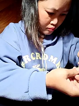 maycuc123 online show from 01-15-26, 01:32