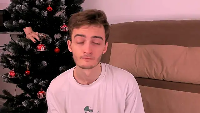 spider    man online show from 12-14-25, 04:34