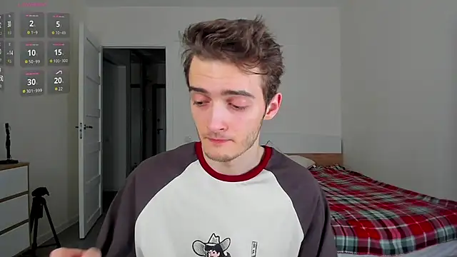 spider    man online show from 03-09-26, 04:22