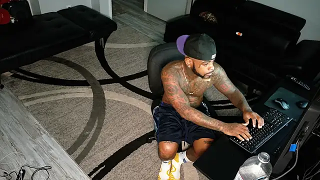 SLANGONDEMHOES online show from 09-29-25, 10:36