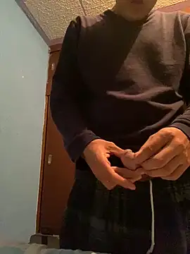 Snapshot of zzagreo chatting on 09-18-25, 06:48 zzagreo online show from 09-18-25, 06:48