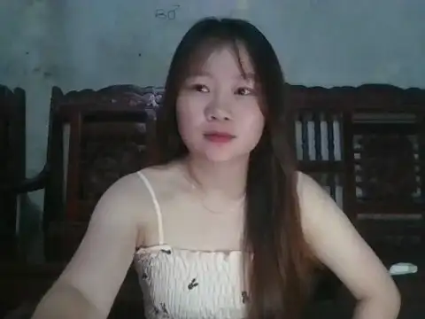 Snapshot of Hinne07 chatting on 09-14-25, 05:34 Hinne07 online show from 09-14-25, 05:34