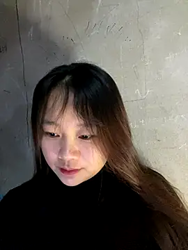 Hinne07 online show from 11-24-25, 08:58