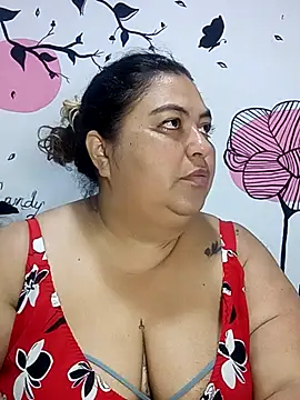 curvy diva  online show from 10-12-25, 11:20