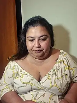 curvy diva  online show from 03-29-26, 11:21