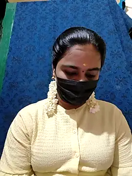 mini-queen online show from 10-11-25, 07:29