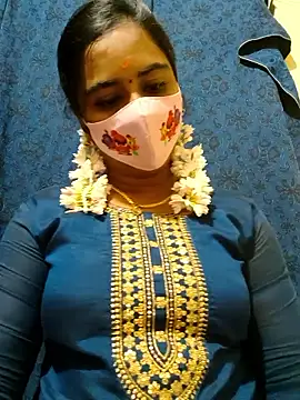 mini-queen online show from 01-07-26, 12:18