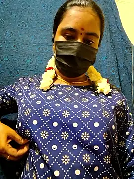 mini-queen online show from 04-12-26, 04:01