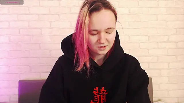 Ericha Stone online show from 01-08-26, 01:30