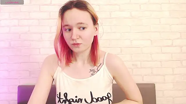 Ericha Stone online show from 02-12-26, 01:11