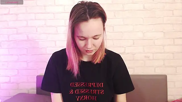 Ericha Stone online show from 04-16-26, 01:50