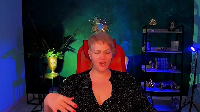 MaryMogan online show from 11-07-25, 08:36