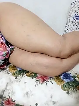 Snapshot of Mayamimi chatting on 09-11-25, 01:28 Mayamimi online show from 09-11-25, 01:28