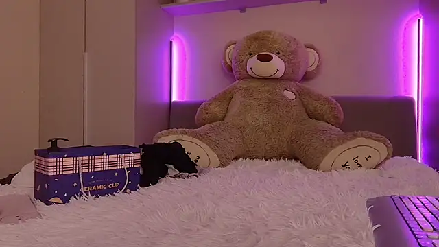 Snapshot of Missss_Eva chatting on 12-01-25, 09:14 Missss Eva online show from 12-01-25, 09:14