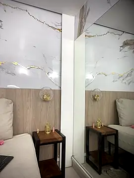 emily browne online show from 10-10-25, 08:19