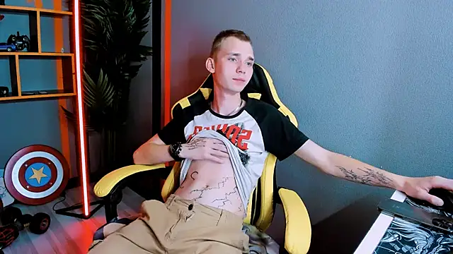 Snapshot of TimBlaks chatting on 09-14-25, 08:52 TimBlaks online show from 09-14-25, 08:52