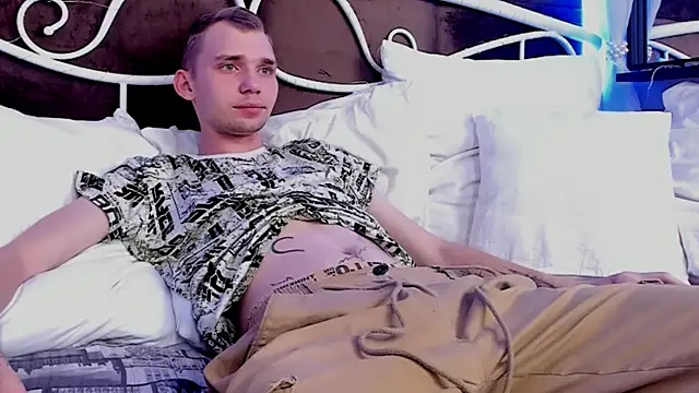 Snapshot of TimBlaks chatting on 09-24-25, 05:38 TimBlaks online show from 09-24-25, 05:38