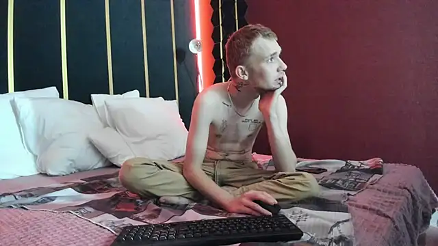 Snapshot of TimBlaks chatting on 09-30-25, 11:26 TimBlaks online show from 09-30-25, 11:26