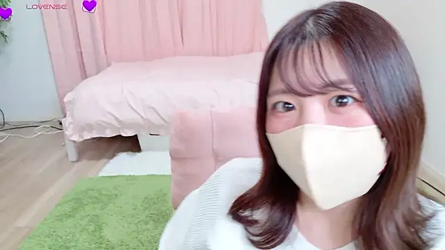 Snapshot of Haru_chiii chatting on 11-23-25, 11:10 Haru chiii online show from 11-23-25, 11:10