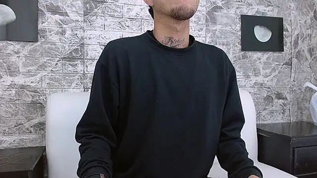 tattoos22 online show from 11-23-25, 02:39