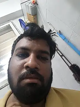 Snapshot of vinay_smalldick chatting on 06-27-26, 04:39 vinay smalldick online show from 06-27-26, 04:39
