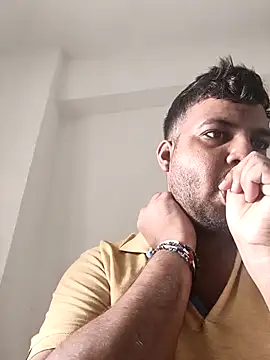 Snapshot of vinay_smalldick chatting on 07-14-26, 01:41 vinay smalldick online show from 07-14-26, 01:41