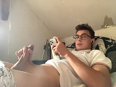 Snapshot of Jock131 chatting on 09-14-25, 12:48 Jock131 online show from 09-14-25, 12:48