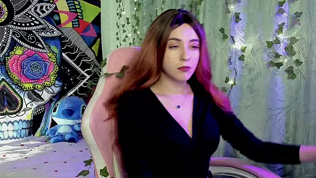 mona fly online show from 10-18-25, 03:24