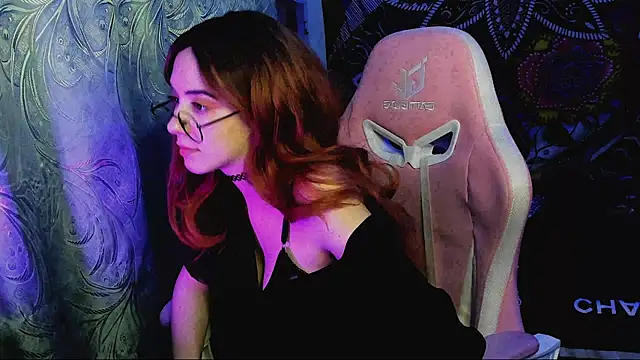 mona fly online show from 04-19-26, 06:10