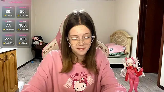 VibeQueenLucy online show from 09-08-25, 03:44