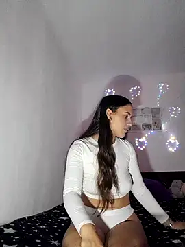 SweetViky online show from 10-08-25, 08:01