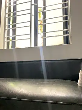 Guea999 online show from 04-10-26, 02:17