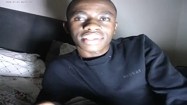 Snapshot of Vince_Favent chatting on 11-16-25, 04:56 Vince Favent online show from 11-16-25, 04:56