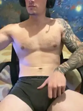 fronkie9384 online show from 11-06-25, 11:55