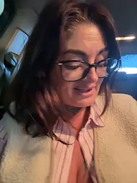 IrishmilfAnna online show from 04-14-26, 12:11