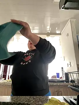 PortuPAWG online show from 11-18-25, 07:18