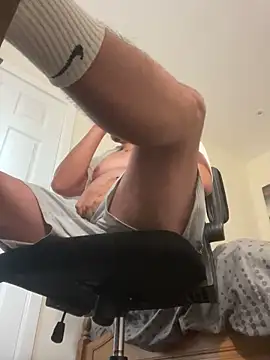 Snapshot of mixedcouplee69 chatting on 09-11-25, 08:03 mixedcouplee69 online show from 09-11-25, 08:03