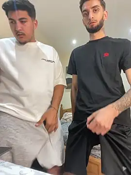 Snapshot of mixedcouplee69 chatting on 09-13-25, 09:03 mixedcouplee69 online show from 09-13-25, 09:03