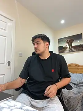 Snapshot of mixedcouplee69 chatting on 09-20-25, 07:59 mixedcouplee69 online show from 09-20-25, 07:59