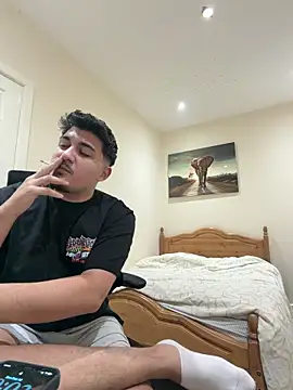 Snapshot of mixedcouplee69 chatting on 12-14-25, 08:02 mixedcouplee69 online show from 12-14-25, 08:02