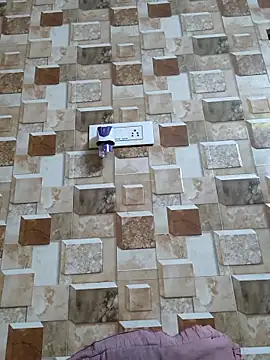 QUEEN-ADITI online show from 09-19-25, 01:34