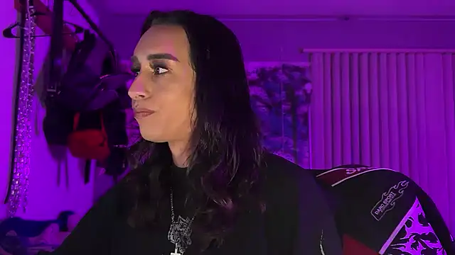 xoFrankie online show from 02-17-26, 03:14